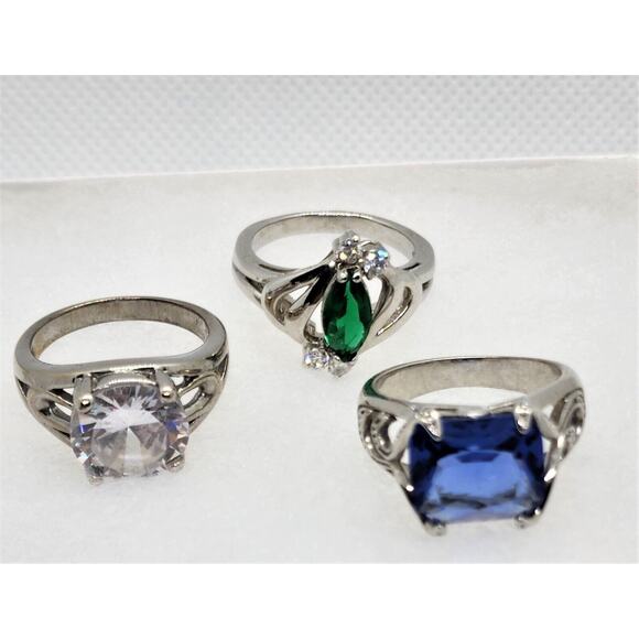 RINGS-DIAMOND CANDLE RINGS-Different Colors-Silver Tone-Lot of 3 All Size 7 - Picture 4 of 16